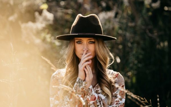 Se lui non ti scrive o non ti chiama, leggi questo articolo